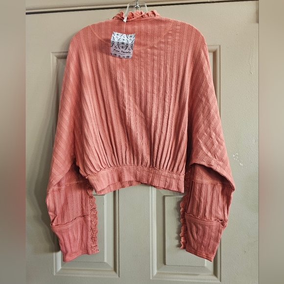 *HP* Free People Romance More Top In Lighest Rose Size XS NWT - Picture 3 of 5
